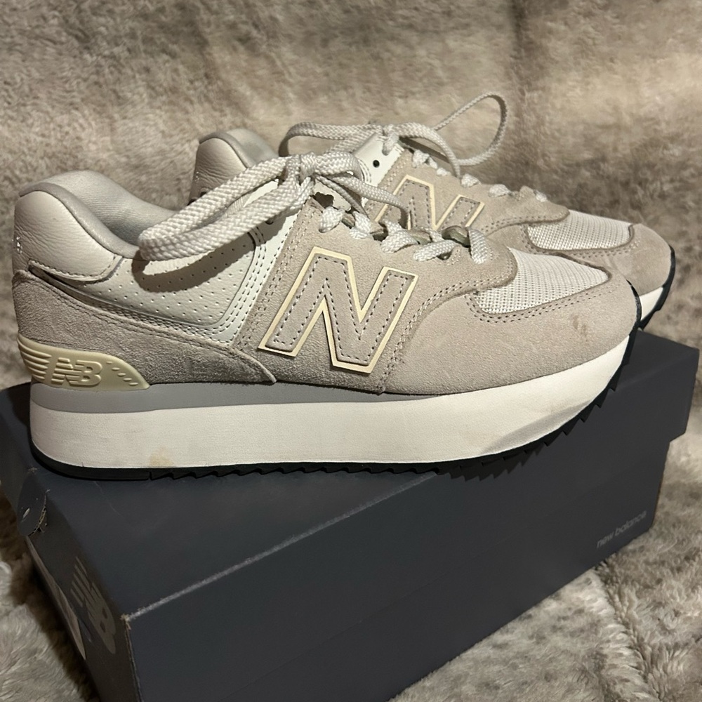 New Balance Cream and beige Sneakers 574 platform